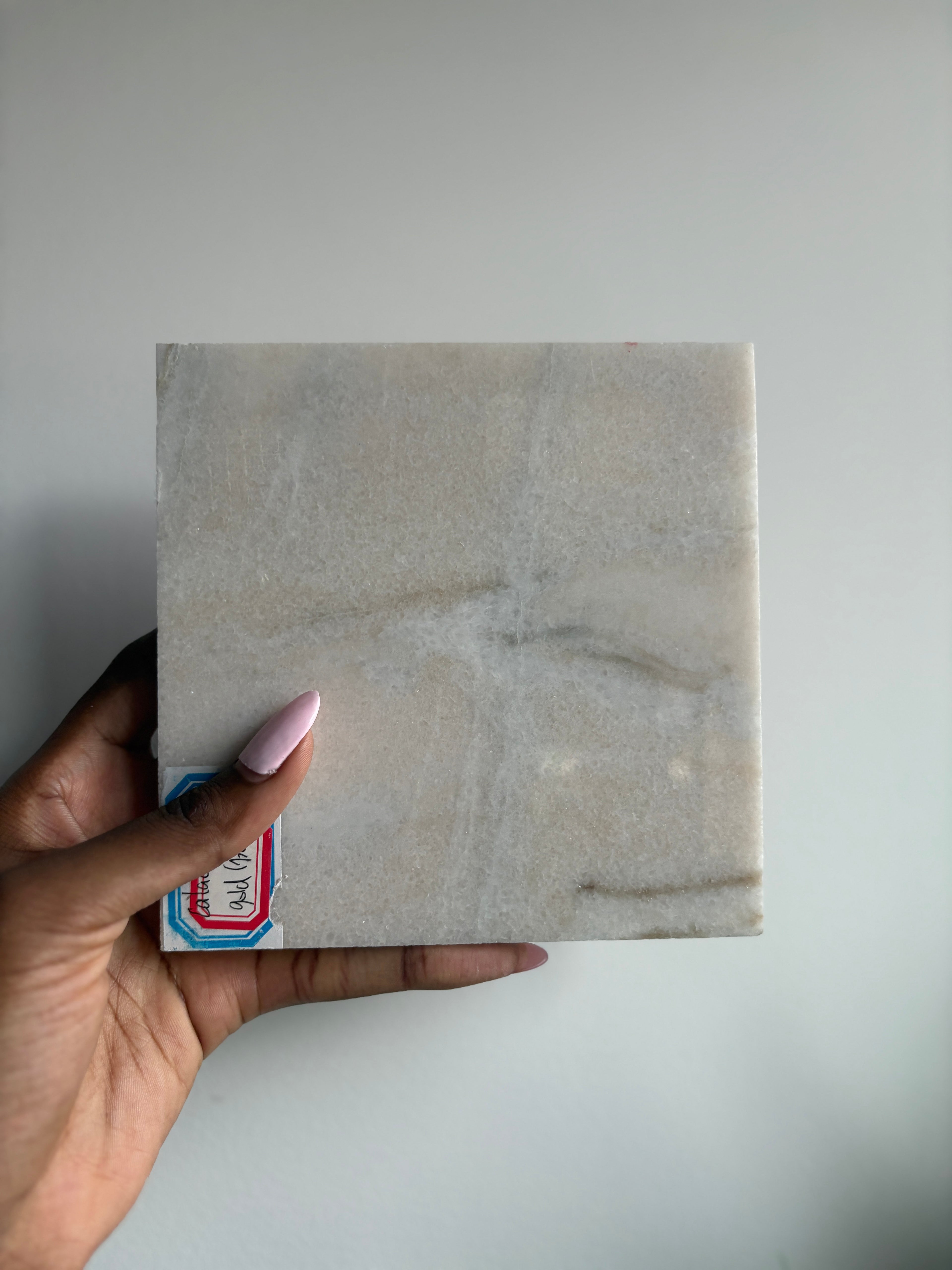 Mayze Premium Italian Calcutta Gold